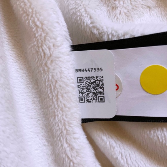 The North Face Women’s Shelbe Raschel Hoodie Jacket - Picture 8 of 9